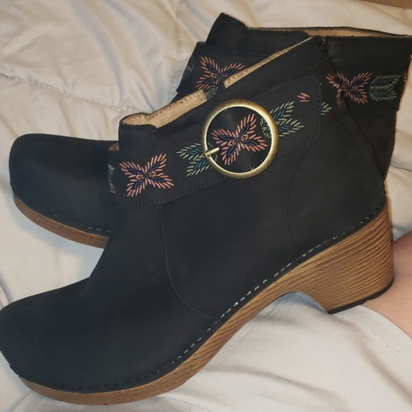 dansko black boots